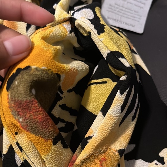 Floral Print Woman’s Short Sleeved Dress - Picture 7 of 7